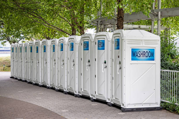 Best Restroom Trailer for Weddings  in Falfurrias, TX